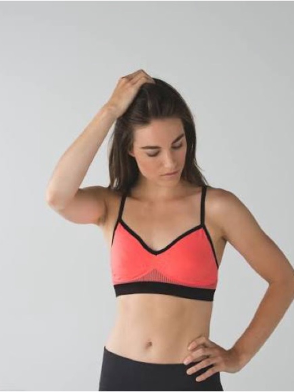Lululemon Size 4 Hold Your Om Bra II in heathered alarming red